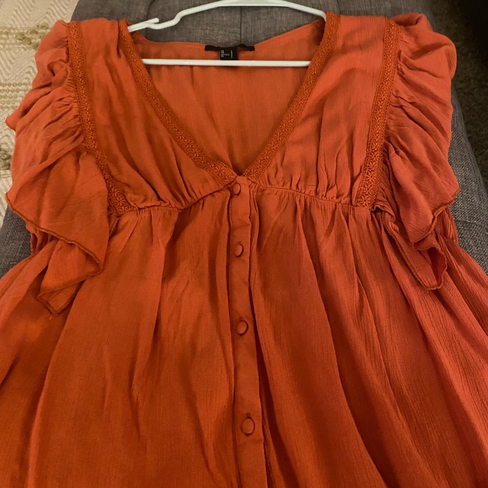 forever 21 orange short sleeve blouse.